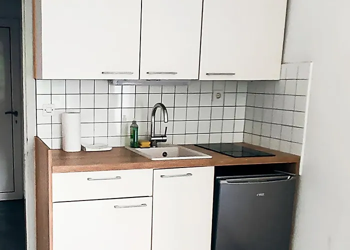 Center 4-person * Λιουμπλιάνα